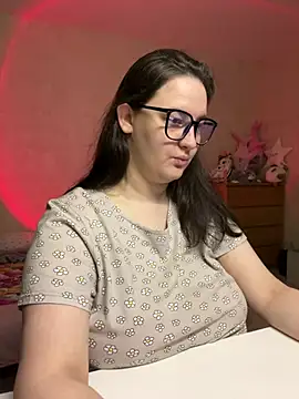 hungry1bunny online show from 12, 2, 2025