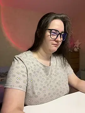 hungry1bunny online show from 12, 3, 2025