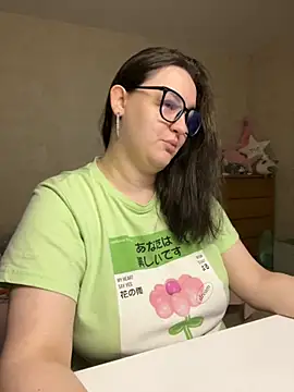 hungry1bunny online show from 31, 10, 2025