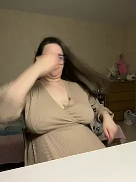 Snapshot of hungry1bunny chatting on 30, 6, 2026 hungry1bunny online show from 30, 6, 2026