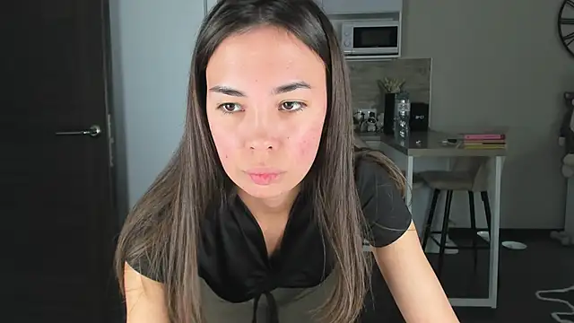 Snapshot of nilliluv chatting on 24, 4, 2026 nilliluv online show from 24, 4, 2026