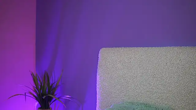 SabrinaHope online show from 6, 4, 2026