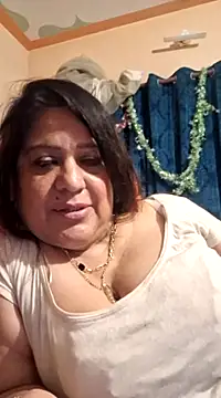 Snapshot of Hot_Queen77 chatting on 24, 1, 2025 Hot Queen77 online show from 24, 1, 2025