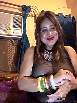 Hot Queen77 online show from 18, 7, 2026