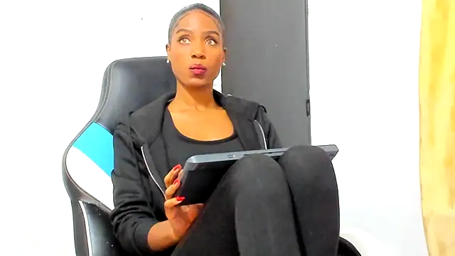 Snapshot of Kalua_Brown chatting on 27, 3, 2026 Kalua Brown online show from 27, 3, 2026