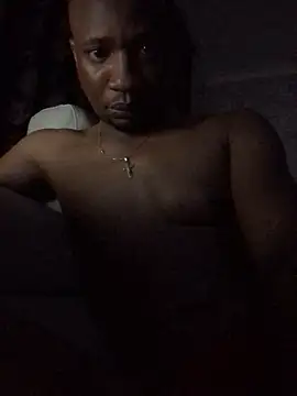 Snapshot of TheeRealShow chatting on 6, 12, 2024 TheeRealShow online show from 6, 12, 2024