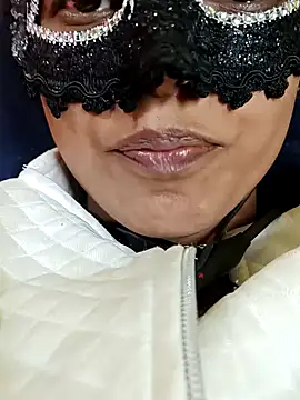 Snapshot of GF_nd_BF_ chatting on 10, 12, 2024 GF nd BF  online show from 10, 12, 2024