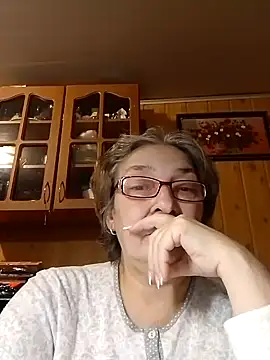 Snapshot of IrinaSweet54 chatting on 18, 12, 2024 IrinaSweet54 online show from 18, 12, 2024