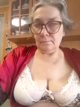 Snapshot of IrinaSweet54 chatting on 8, 2, 2026 IrinaSweet54 online show from 8, 2, 2026