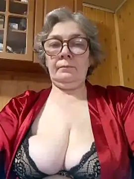 Snapshot of IrinaSweet54 chatting on 18, 3, 2026 IrinaSweet54 online show from 18, 3, 2026