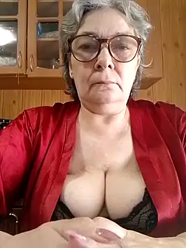 Snapshot of IrinaSweet54 chatting on 14, 4, 2026 IrinaSweet54 online show from 14, 4, 2026