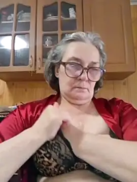 IrinaSweet54 online show from 18, 7, 2026