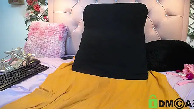 ElizabethSweet  online show from 12, 3, 2025