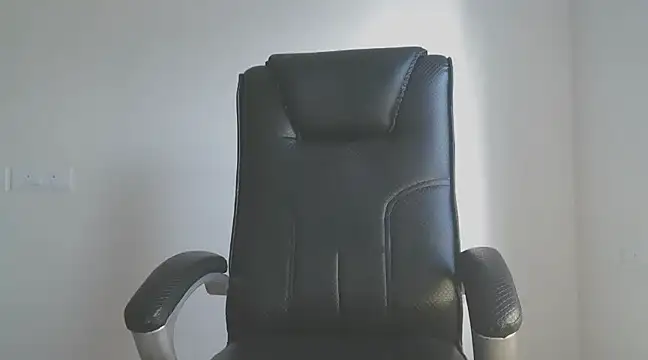 trippytitties online show from 17, 1, 2025