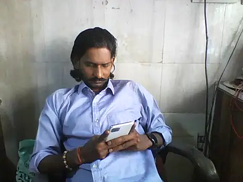 Snapshot of Desi_GfBf chatting on 24, 10, 2025 Desi GfBf online show from 24, 10, 2025