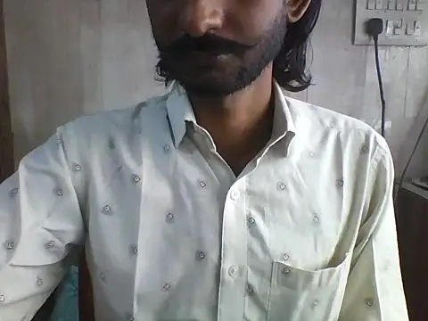 Snapshot of Desi_GfBf chatting on 29, 10, 2025 Desi GfBf online show from 29, 10, 2025