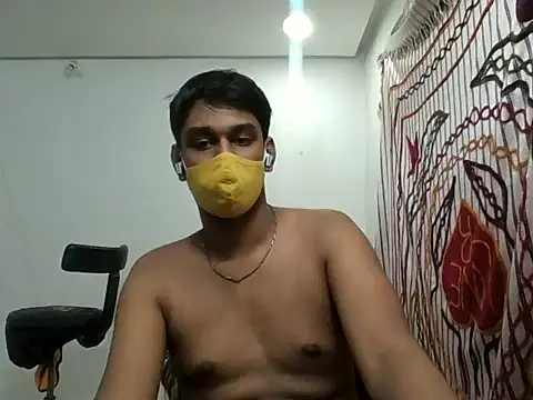 Snapshot of brownguy1234 chatting on 5, 12, 2024 brownguy1234 online show from 5, 12, 2024