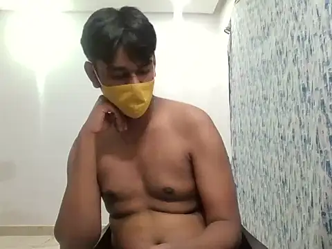 Snapshot of brownguy1234 chatting on 8, 12, 2024 brownguy1234 online show from 8, 12, 2024