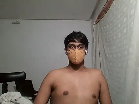 Snapshot of brownguy1234 chatting on 4, 2, 2025 brownguy1234 online show from 4, 2, 2025