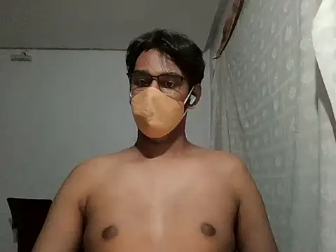 Snapshot of brownguy1234 chatting on 8, 2, 2025 brownguy1234 online show from 8, 2, 2025