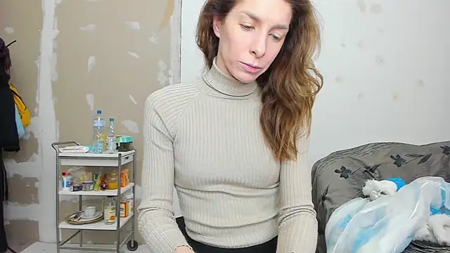 Snapshot of YourSuperModel chatting on 27, 12, 2024 YourSuperModel online show from 27, 12, 2024