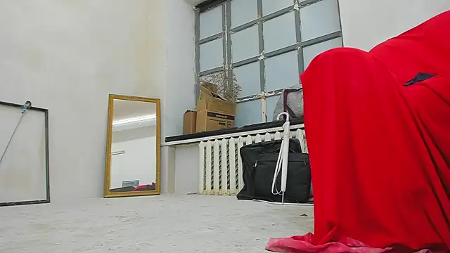 Snapshot of YourSuperModel chatting on 12, 2, 2025 YourSuperModel online show from 12, 2, 2025