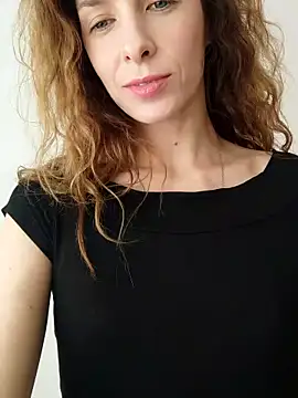 Snapshot of YourSuperModel chatting on 8, 10, 2025 YourSuperModel online show from 8, 10, 2025