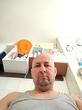 Snapshot of intx800 chatting on 15, 3, 2026 intx800 online show from 15, 3, 2026