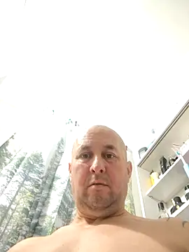 Snapshot of intx800 chatting on 11, 4, 2026 intx800 online show from 11, 4, 2026