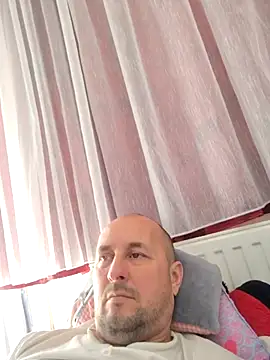 Snapshot of intx800 chatting on 16, 4, 2026 intx800 online show from 16, 4, 2026