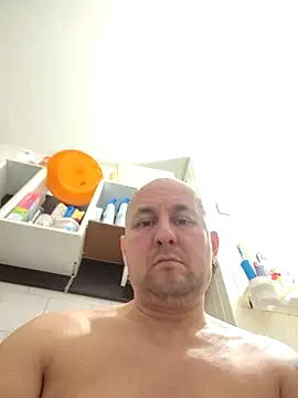 Snapshot of intx800 chatting on 18, 4, 2026 intx800 online show from 18, 4, 2026