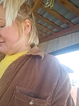 Snapshot of -Schweppes- chatting on 20, 3, 2025 -Schweppes- online show from 20, 3, 2025