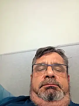 Snapshot of axecoman60 chatting on 24, 2, 2026 axecoman60 online show from 24, 2, 2026