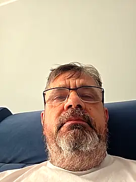 Snapshot of axecoman60 chatting on 8, 3, 2026 axecoman60 online show from 8, 3, 2026