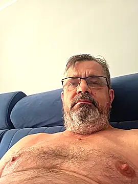 Snapshot of axecoman60 chatting on 13, 3, 2026 axecoman60 online show from 13, 3, 2026