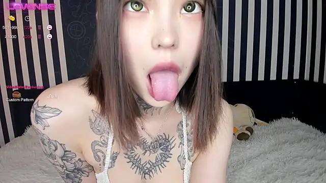 Dark Ester online show from 9, 2, 2025