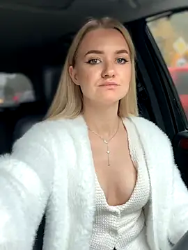 Devill Angel  online show from 10, 10, 2025