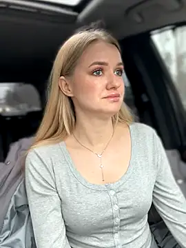 Devill Angel  online show from 30, 11, 2025