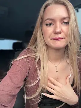 Snapshot of Devill_Angel_ chatting on 23, 12, 2025 Devill Angel online show from 23, 12, 2025