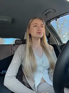 Snapshot of Devill_Angel_ chatting on 14, 2, 2026 Devill Angel online show from 14, 2, 2026