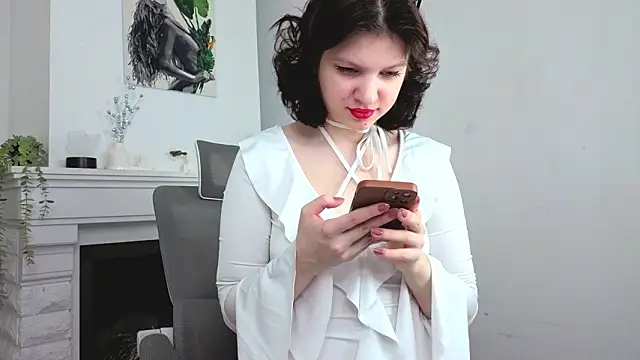 Snapshot of Baby_Evalena chatting on 8, 3, 2026 Baby Evalena online show from 8, 3, 2026