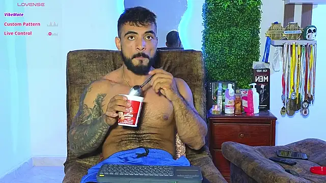 ERIC HARRISON online show from 2, 2, 2025