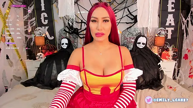 EmilyLeah  online show from 3, 10, 2025