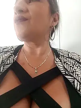 Snapshot of Hannahcandyy chatting on 17, 1, 2025 Hannahcandyy online show from 17, 1, 2025