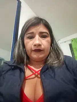 Snapshot of Hannahcandyy chatting on 15, 2, 2025 Hannahcandyy online show from 15, 2, 2025
