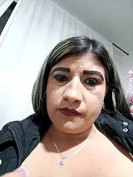 Snapshot of Hannahcandyy chatting on 13, 3, 2025 Hannahcandyy online show from 13, 3, 2025
