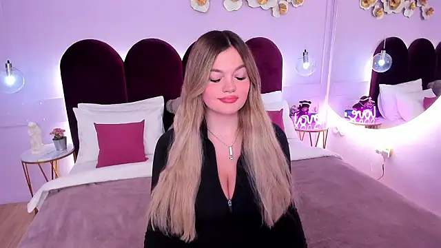 Snapshot of ZaraBloom chatting on 27, 2, 2026 ZaraBloom online show from 27, 2, 2026