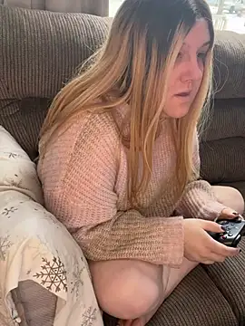 PuckBunny17 online show from 19, 1, 2025