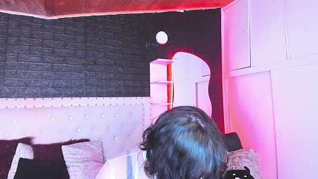 Ghosty Doll online show from 10, 1, 2025