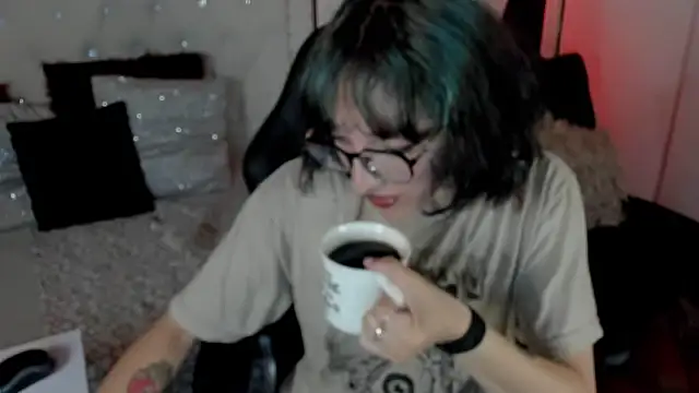 Ghosty Doll online show from 1, 2, 2025